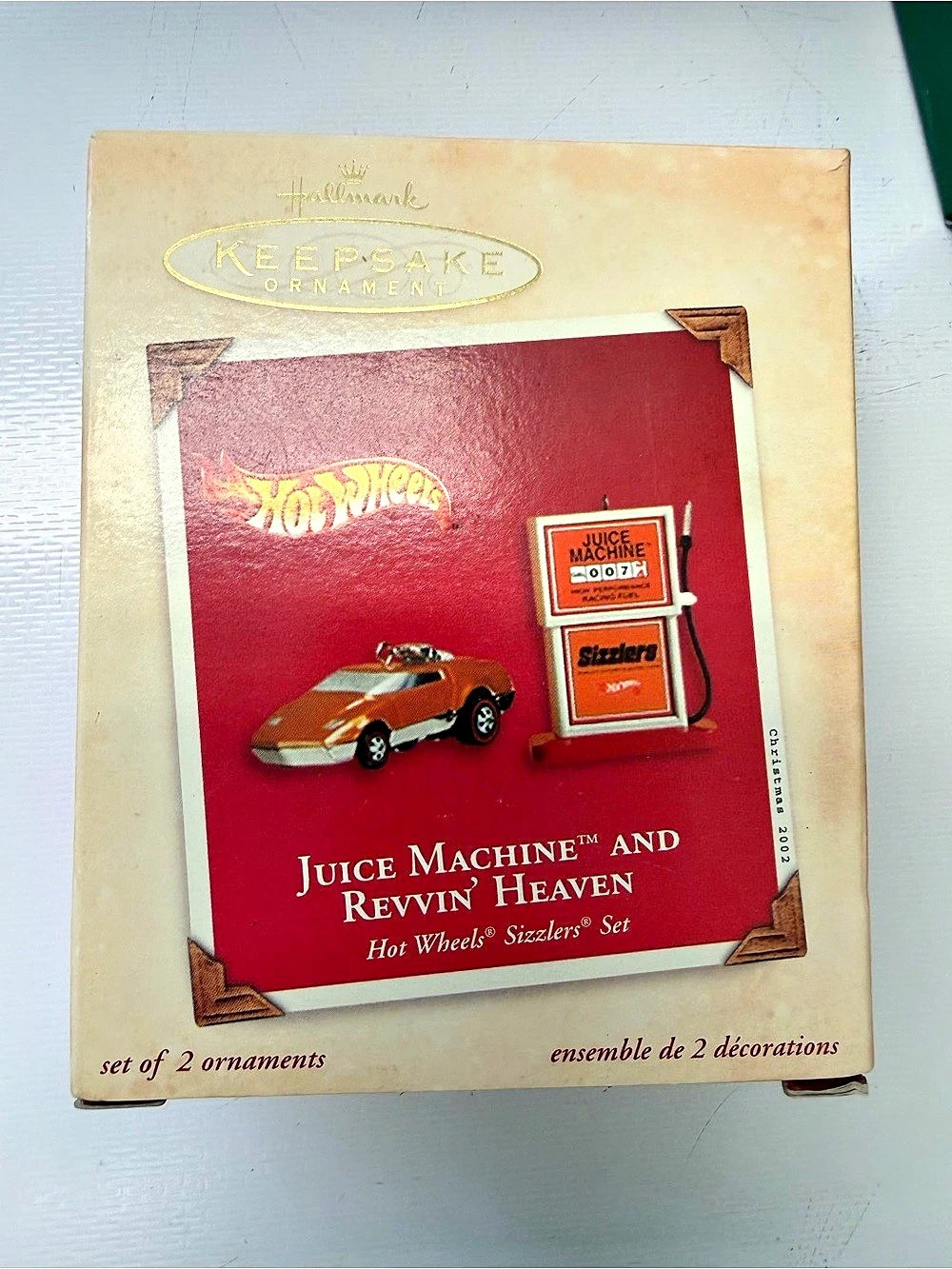 Hallmark Juice Machine and Revvin' Heaven Hot Wheels Sizzlers' Set